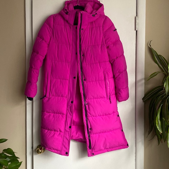 Gorgeous BCBGeneration Hooded Puffer Coat in Hot Pink xs extra small new - Picture 2 of 15
